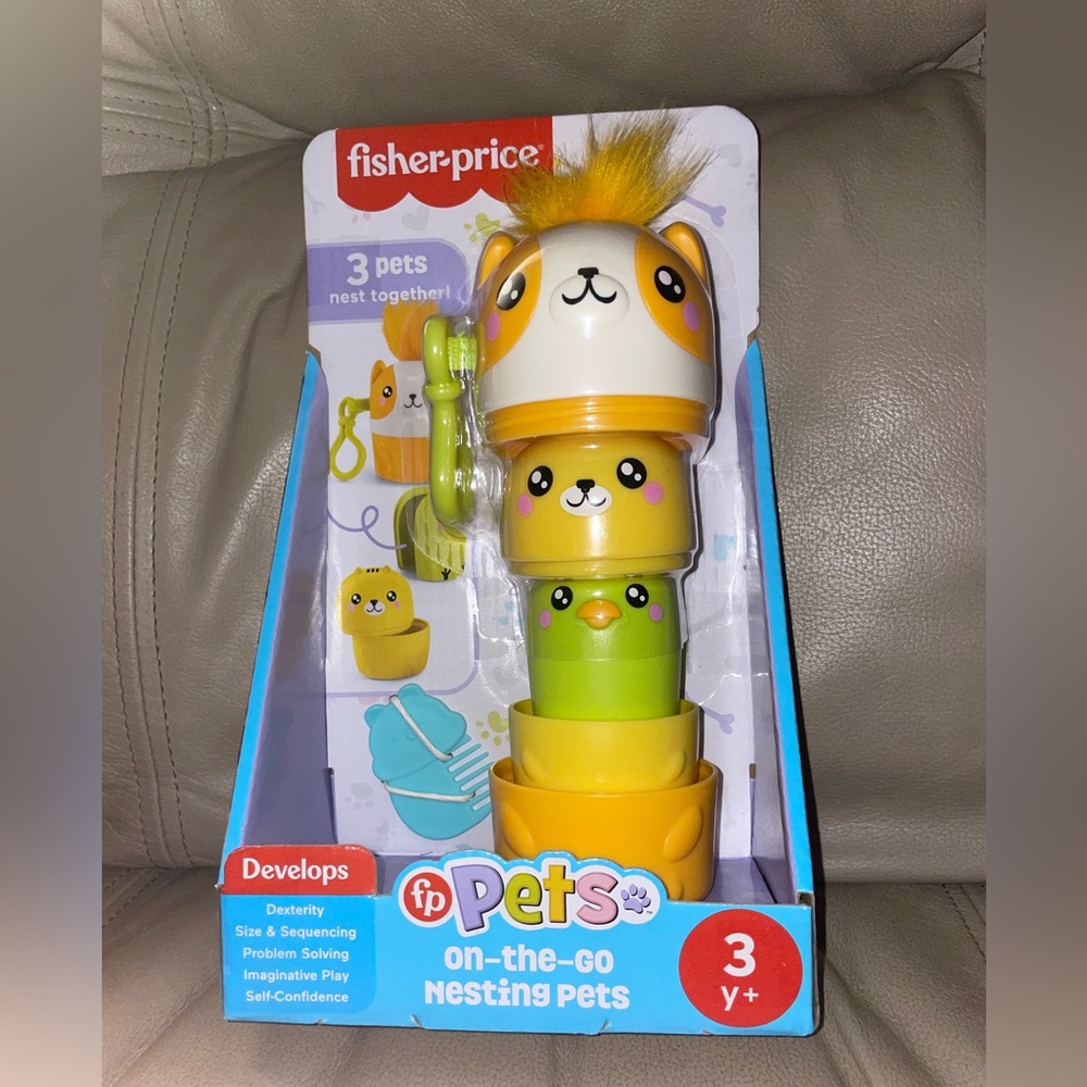 Mattel On-the-Go Nesting Pet Toy 3 Pets New In Box Baby Toddler Learn Grow Fun